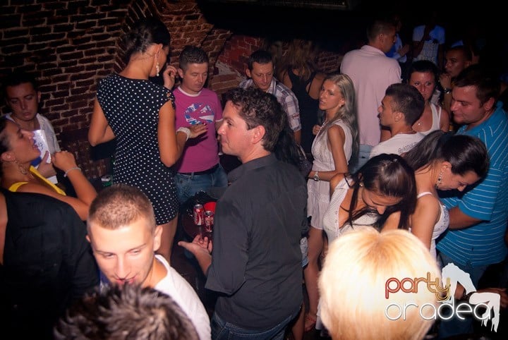 Friday Night @ Club Escape, 