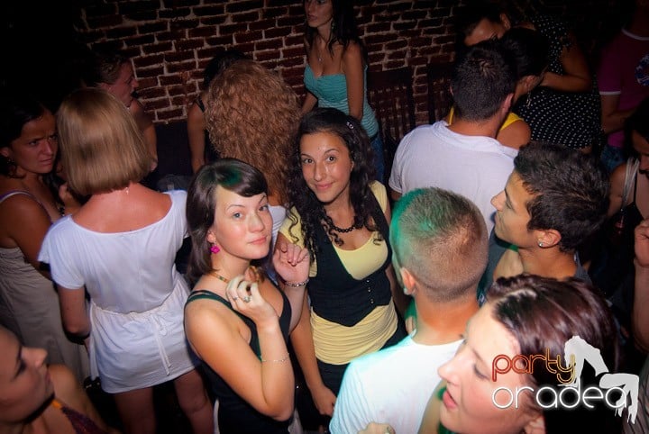 Friday Night @ Club Escape, 