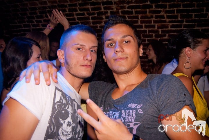 Friday Night @ Club Escape, 