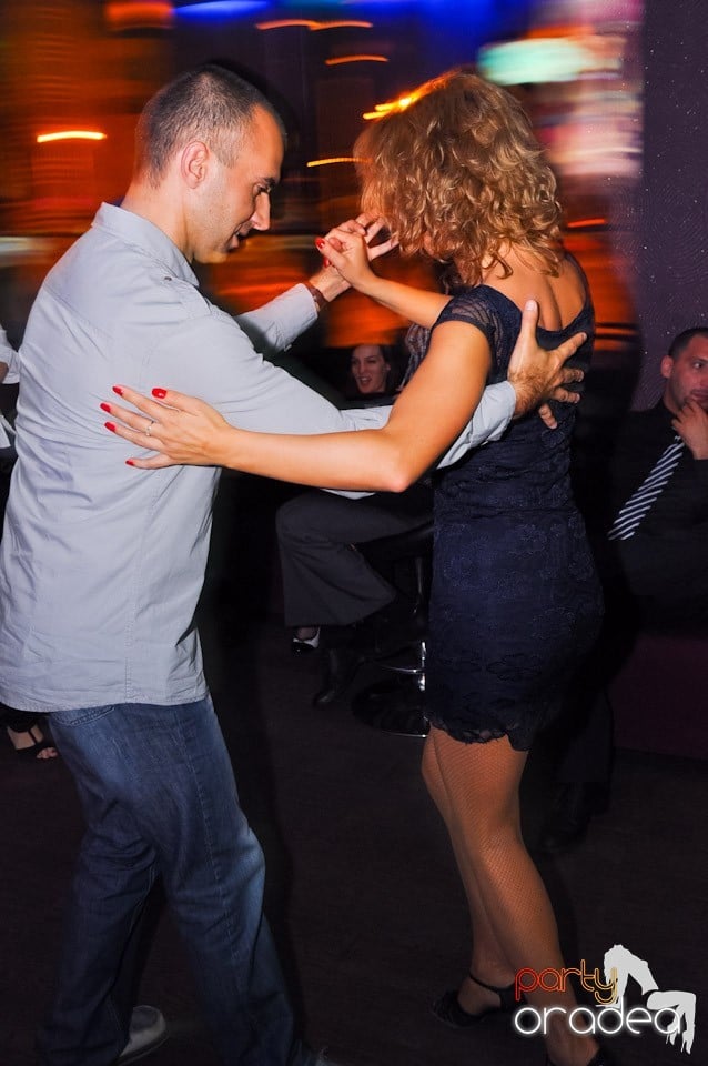 Friday Night Dance Party în Blondy's, 