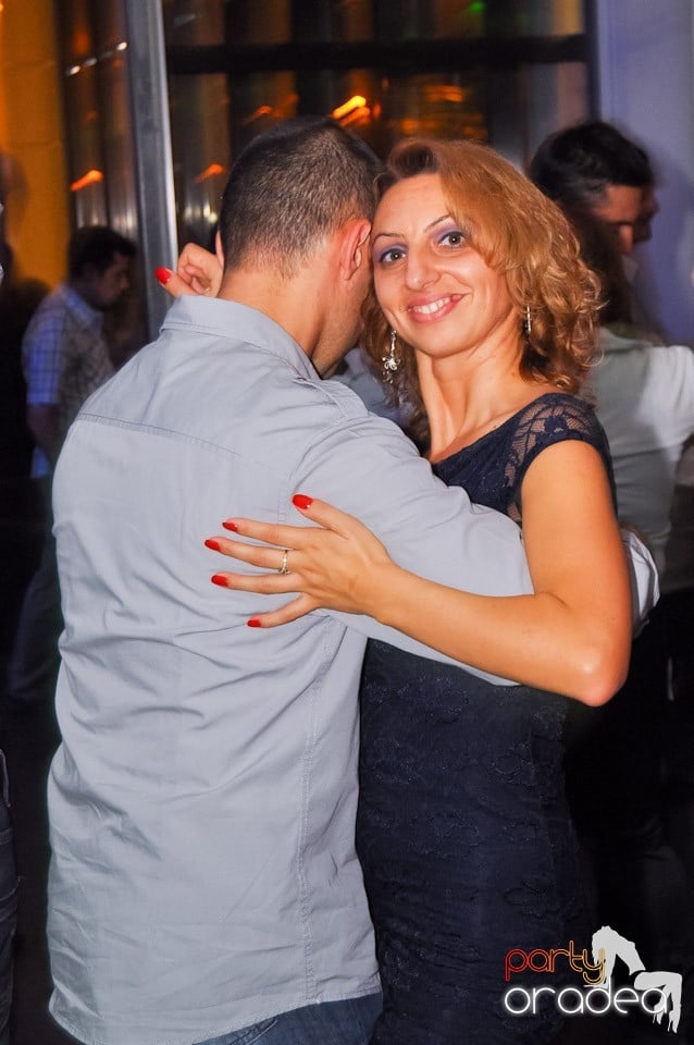 Friday Night Dance Party în Blondy's, 