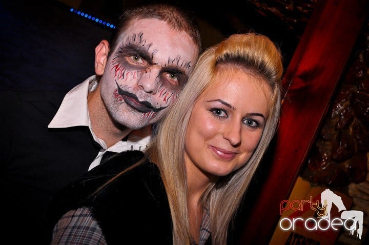 Friday Night @ Downtown, 