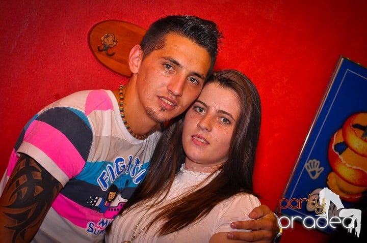 Friday Night @ Downtown, 