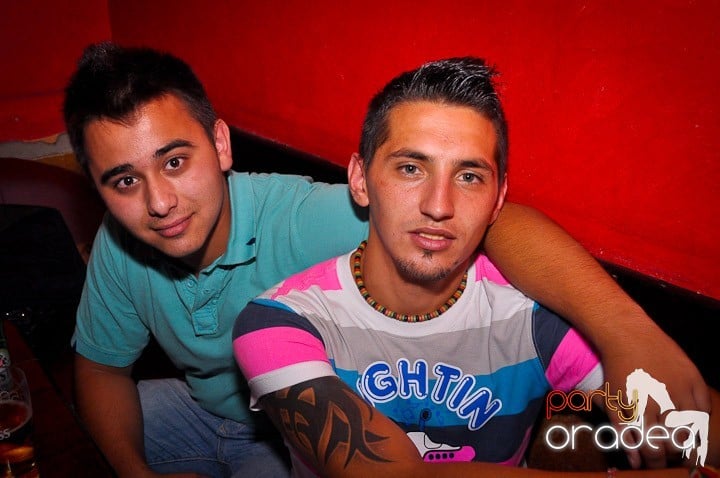 Friday Night @ Downtown, 