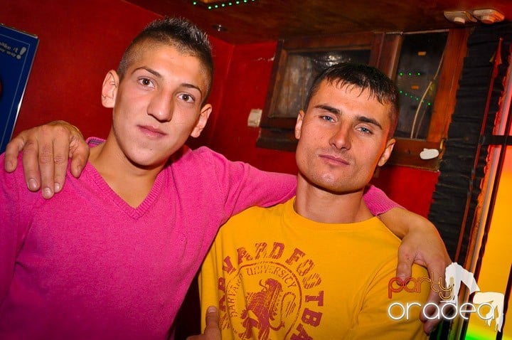 Friday Night @ Downtown, 