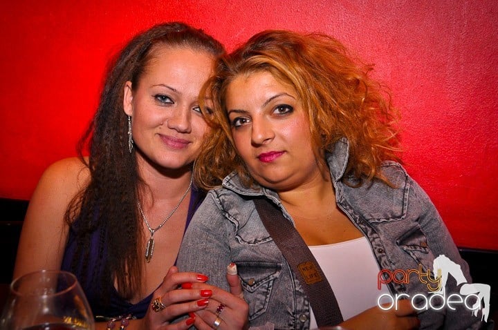 Friday Night @ Downtown, 