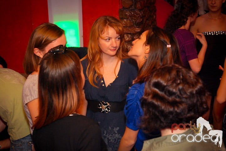 Friday Night @ Downtown, 