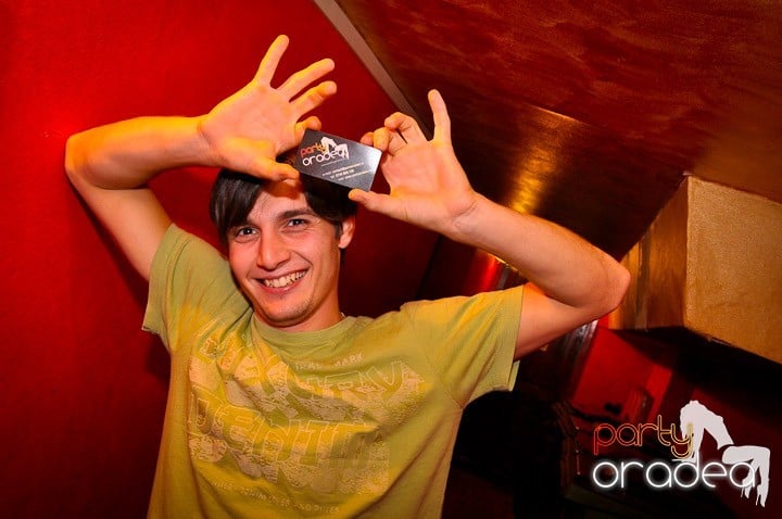 Friday Night @ Downtown, 