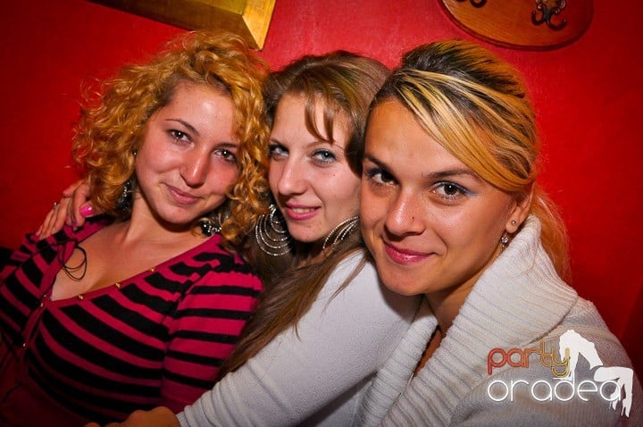 Friday Night @ Downtown, 