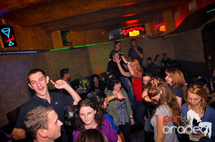 Friday Night @ Downtown, 