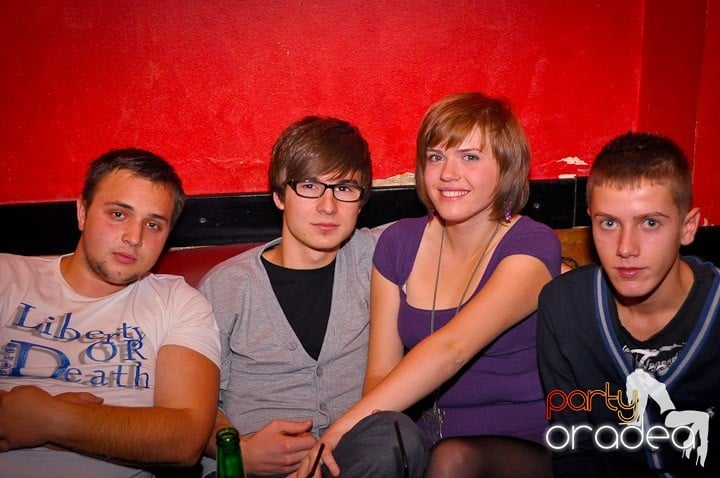 Friday Night @ Downtown, 