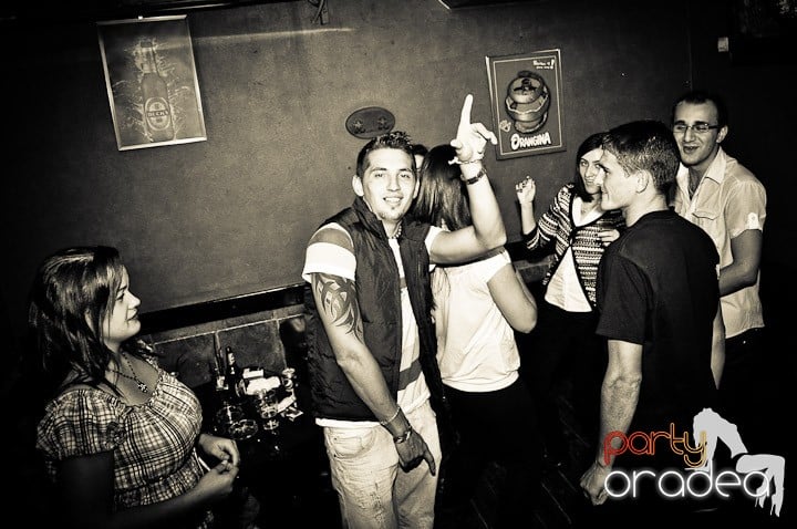 Friday Night @ Downtown, 