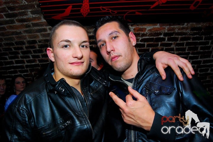 Friday Night @ Escape, 