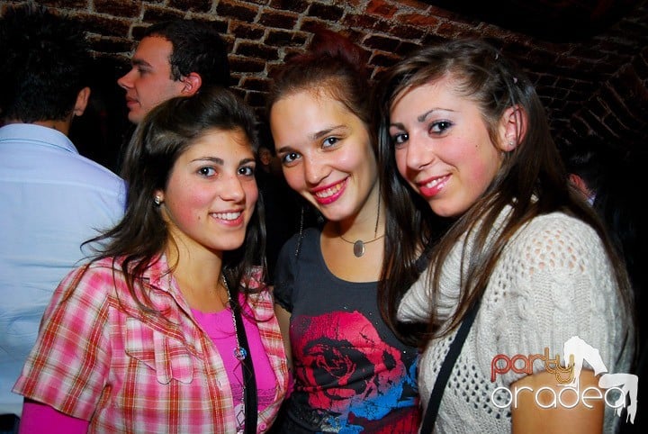 Friday Night @ Escape, 