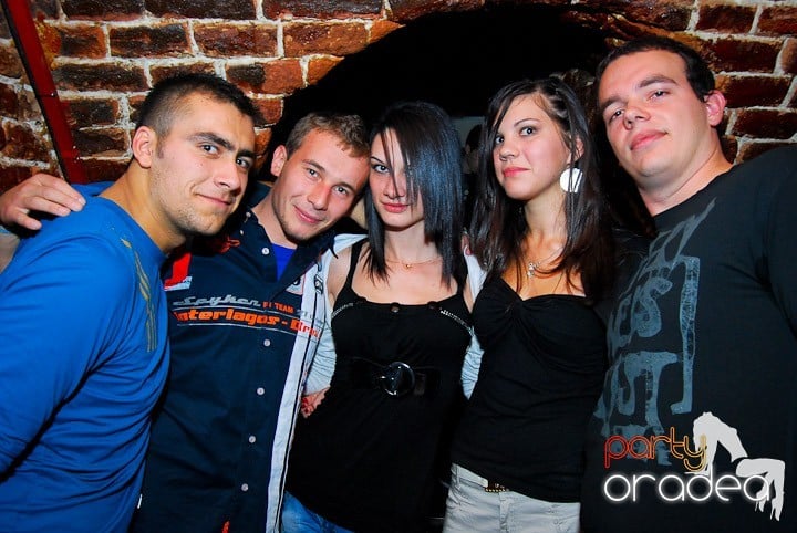 Friday Night @ Escape, 