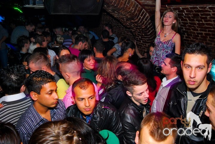 Friday Night @ Escape, 