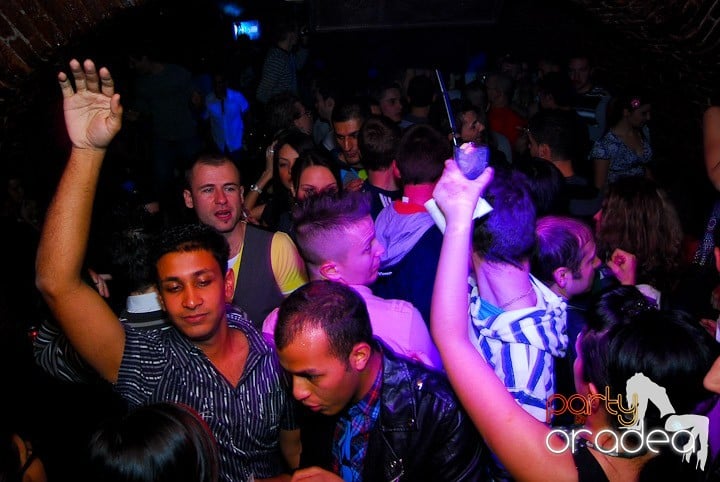 Friday Night @ Escape, 