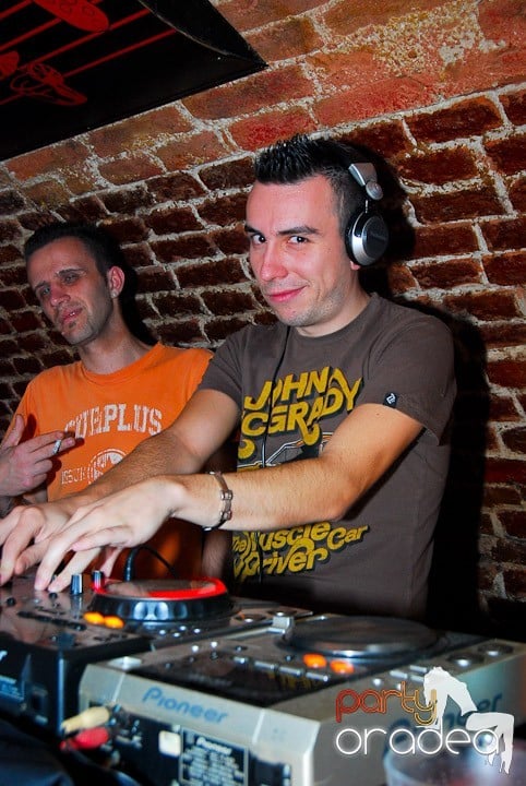 Friday Night @ Escape, 