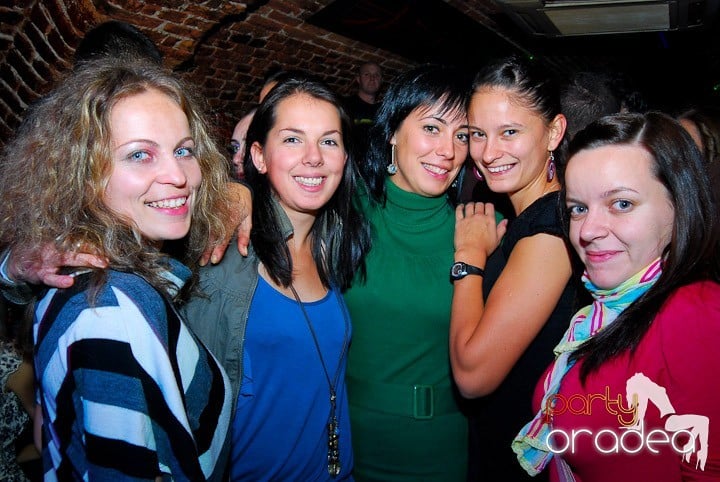 Friday Night @ Escape, 