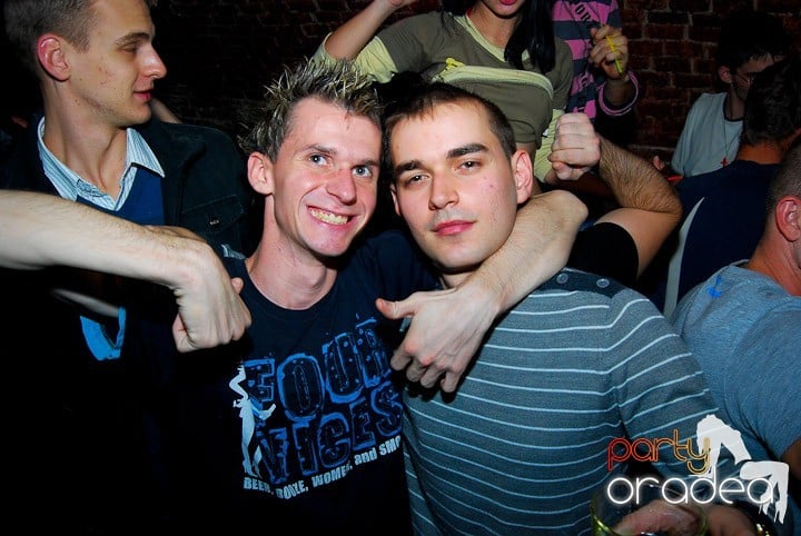 Friday Night @ Escape, 