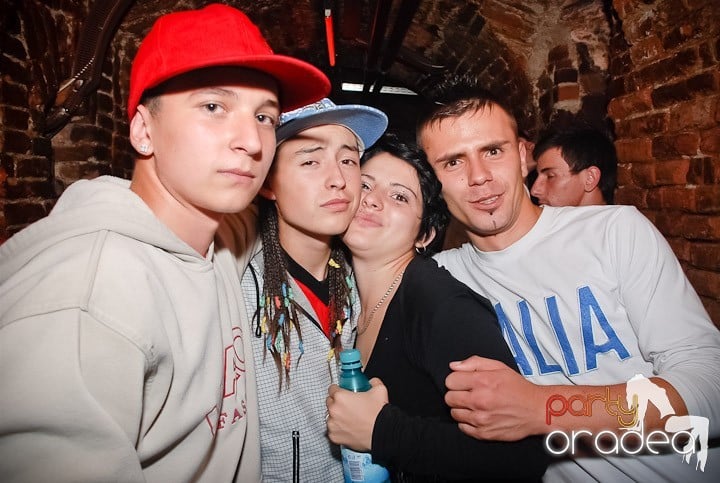 Friday Night Fever @ Club Escape, 