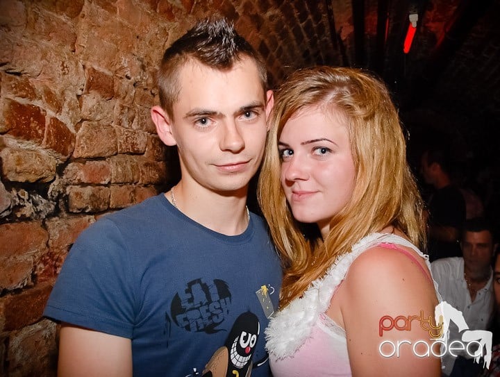 Friday Night Fever @ Club Escape, 