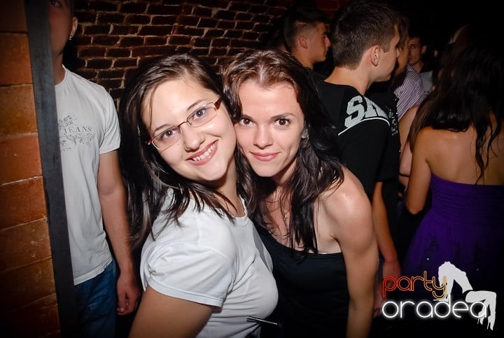 Friday Night Fever @ Club Escape, 