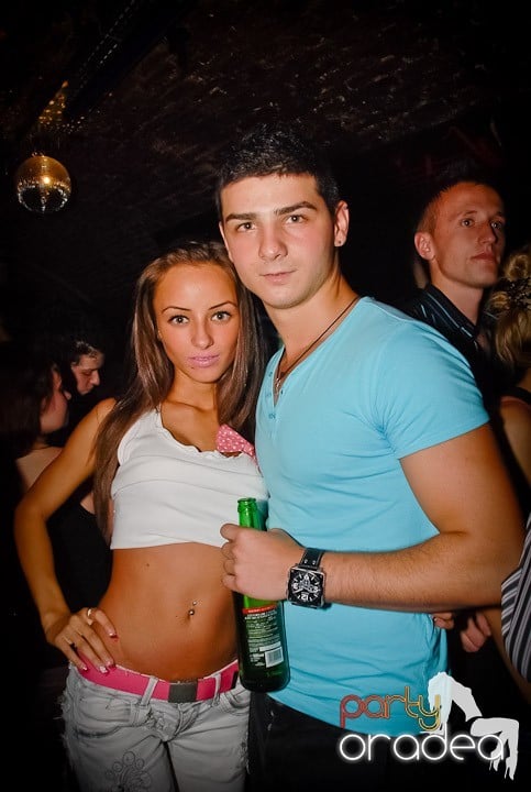 Friday Night Fever @ Club Escape, 