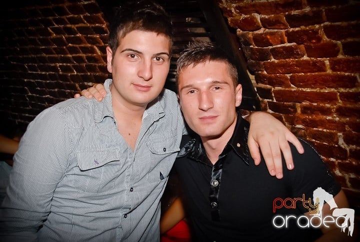 Friday Night Fever @ Club Escape, 