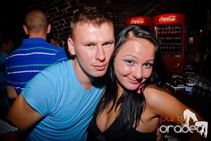 Friday Night Fever @ Club Escape, 