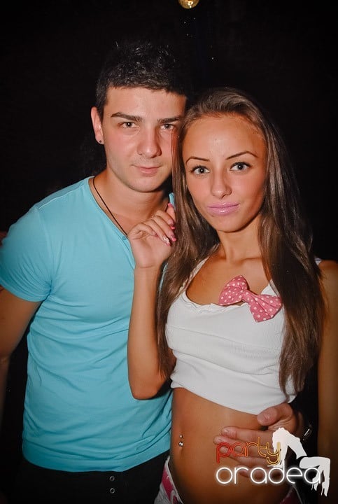 Friday Night Fever @ Club Escape, 