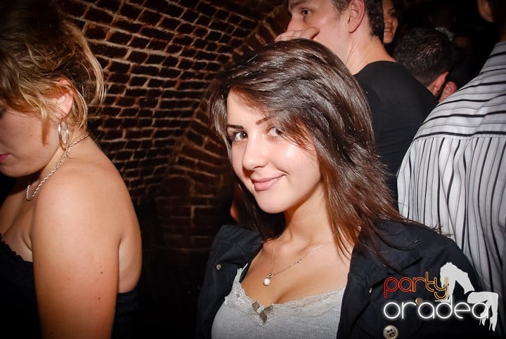 Friday Night Fever @ Club Escape, 