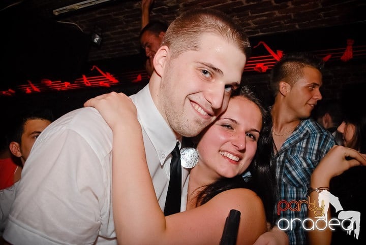 Friday Night Fever @ Club Escape, 