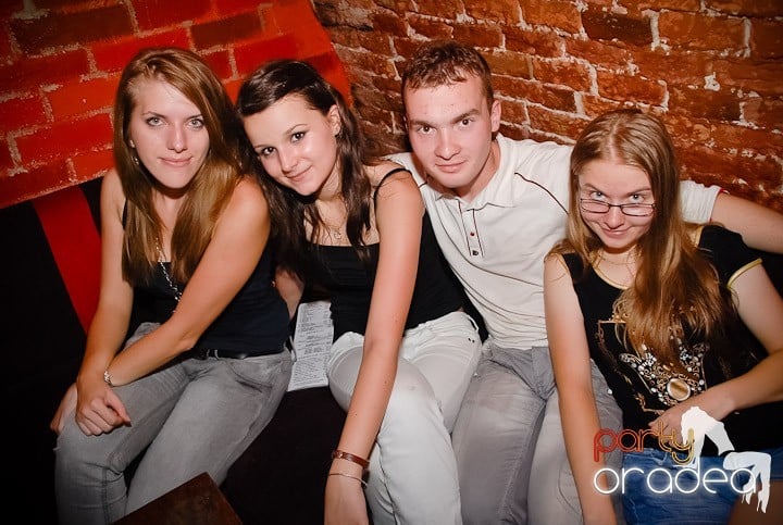 Friday Night Fever @ Club Escape, 