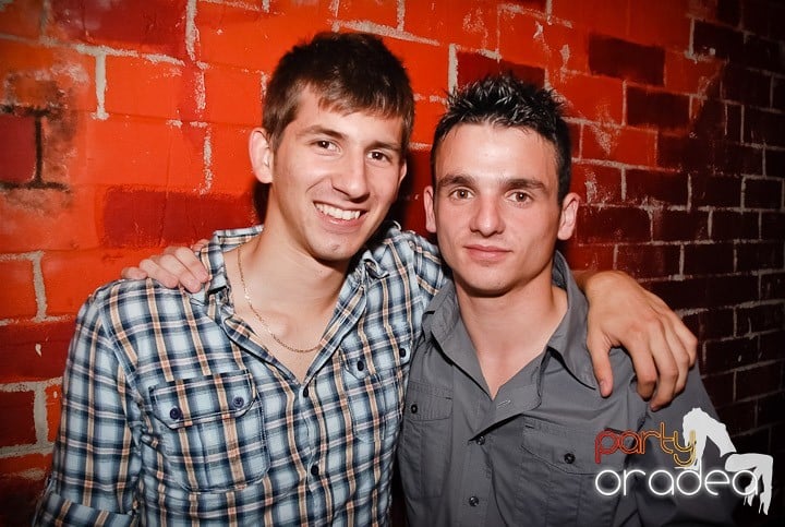 Friday Night Fever @ Club Escape, 