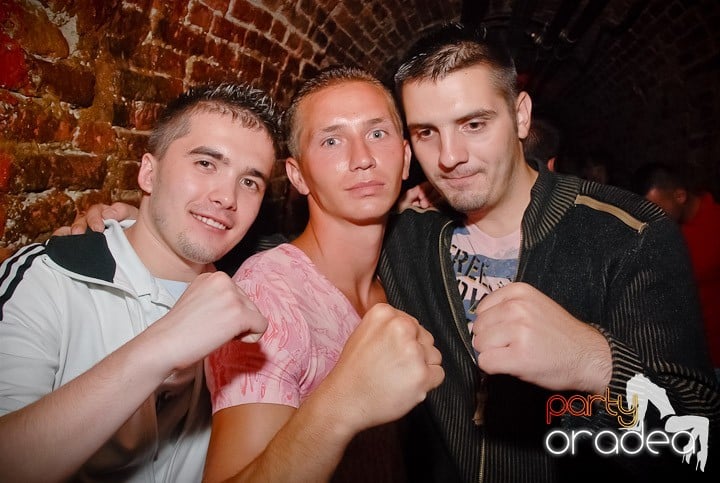 Friday Night Fever @ Club Escape, 