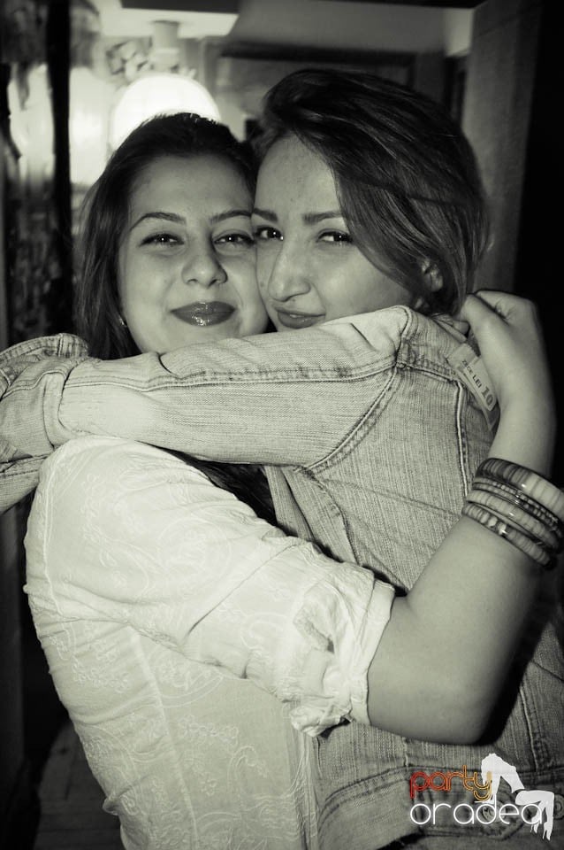 Friday Night în Juice, Juice