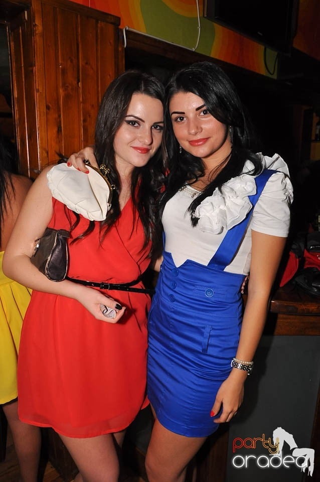 Friday Night în Juice, Juice