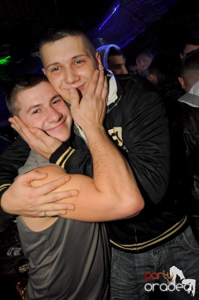 Friday Night Party 2 @ Escape, 