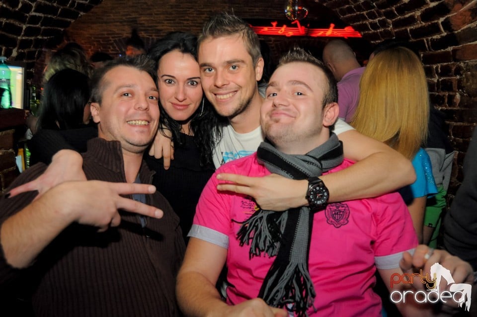 Friday Night Party 2 @ Escape, 