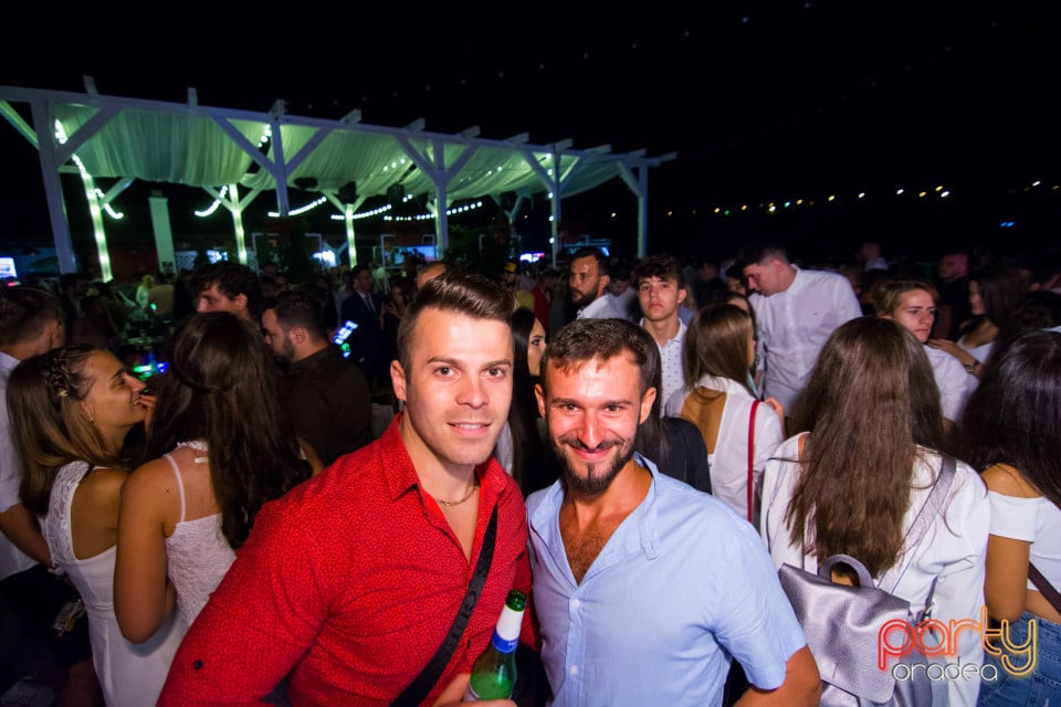 Friday Night Party @ Rivo Summer Club, Hanul Pescarilor