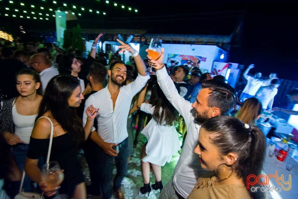 Friday Night Party @ Rivo Summer Club, Hanul Pescarilor