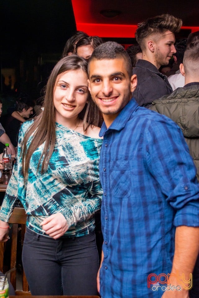 Friday Night Party, Green Pub