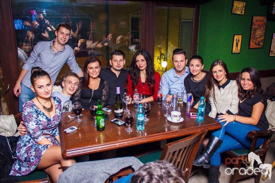 Friday night, Green Pub