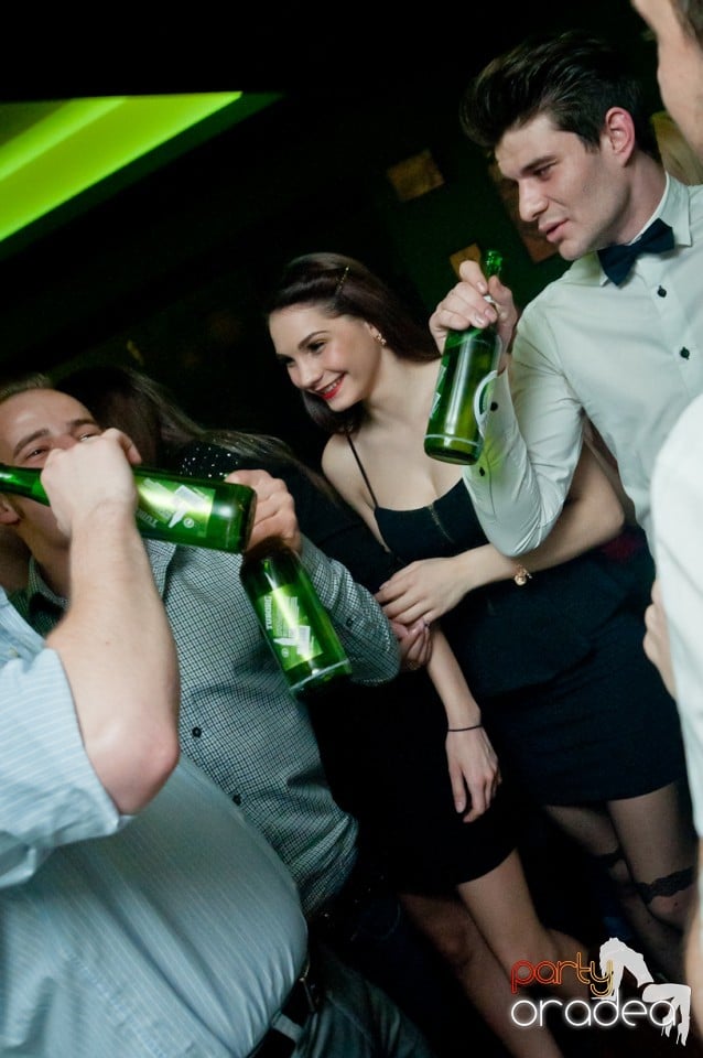 Friday night, Green Pub