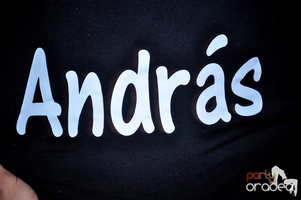 Friday night clubbing, 