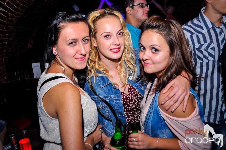 Friday night clubbing, 