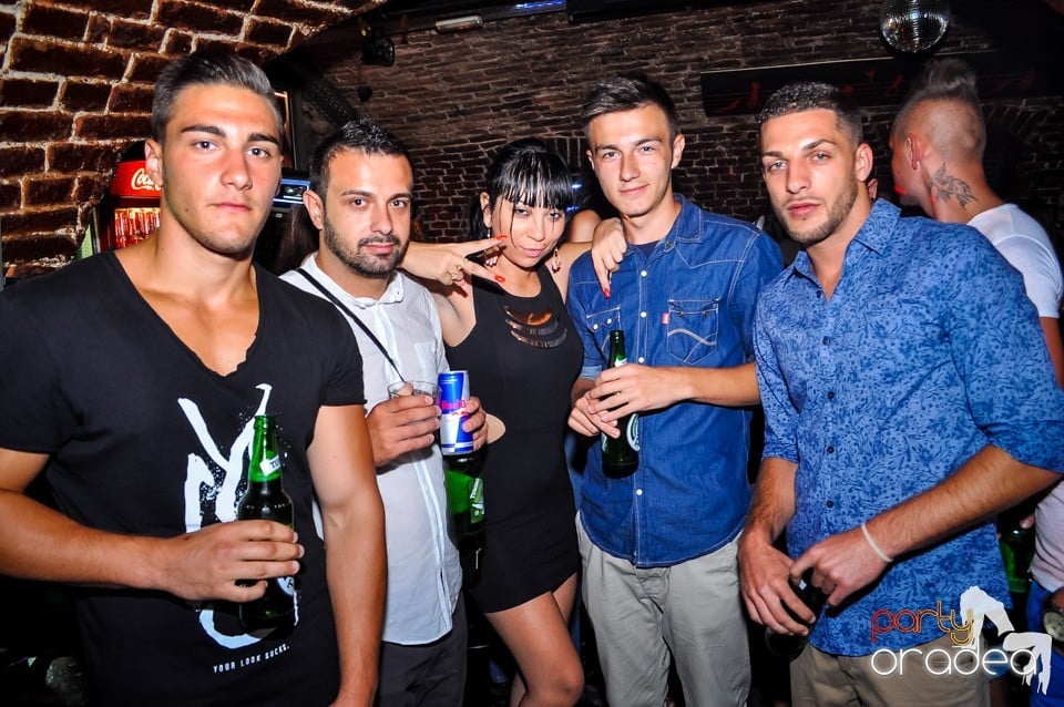 Friday night clubbing, 