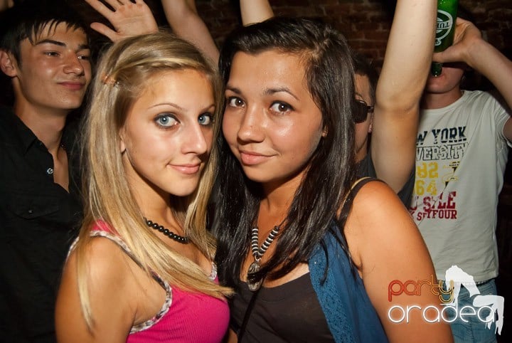 Friday Party @ Escape, 