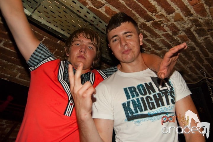 Friday Party @ Escape, 